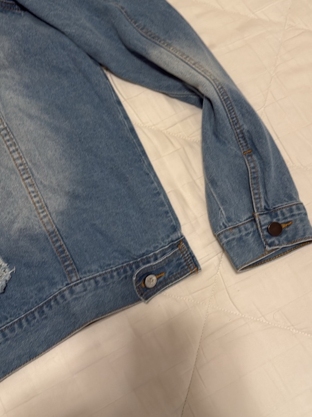 Light Wash Distressed Denim Jacket - Picture 9 of 9